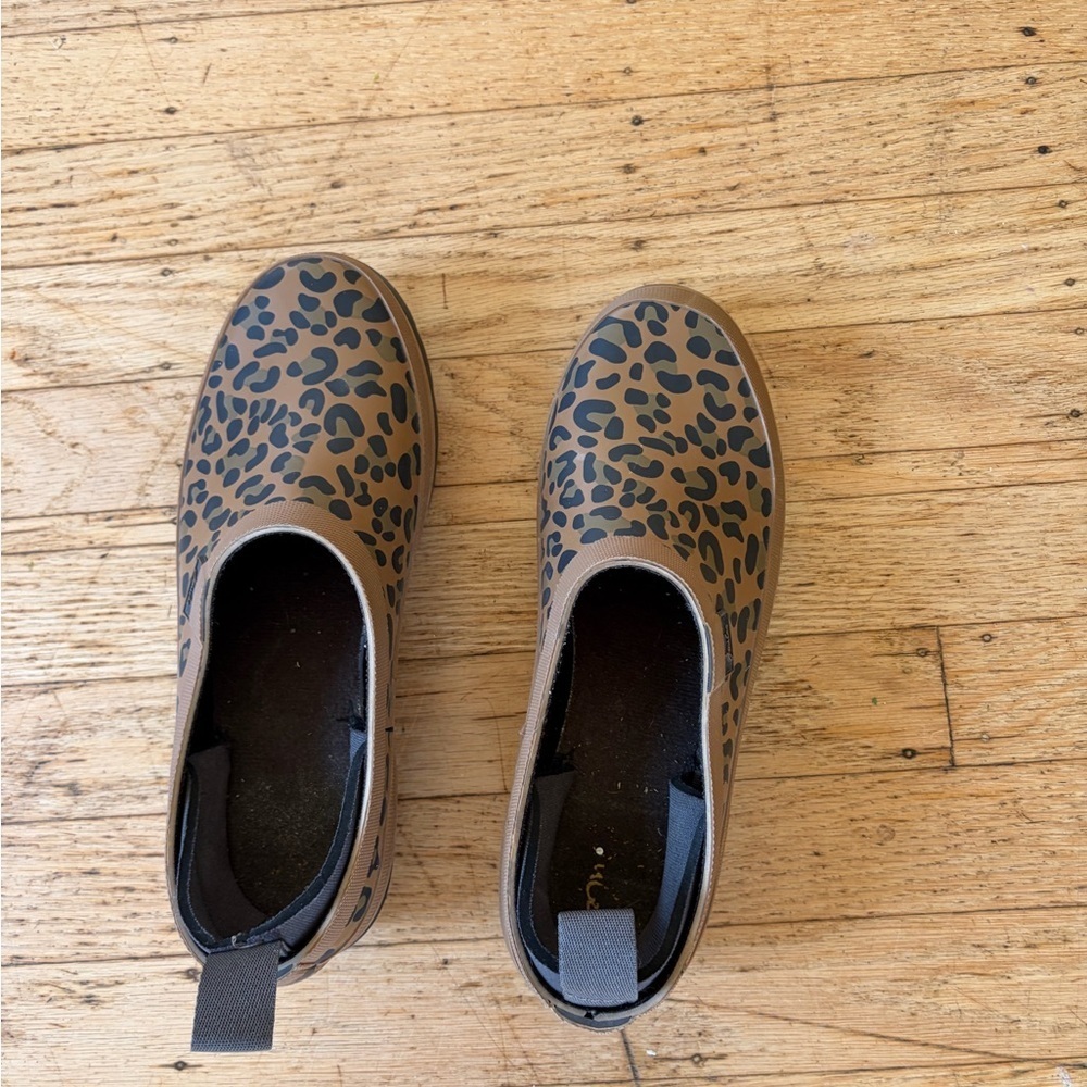 Joules rain clogs gardening shoe animal print